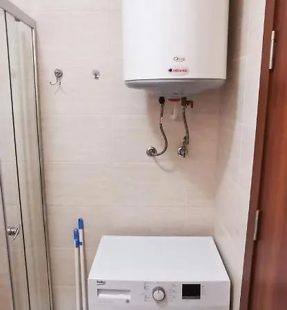 Attractive Family In Sunny Cascadas Family *