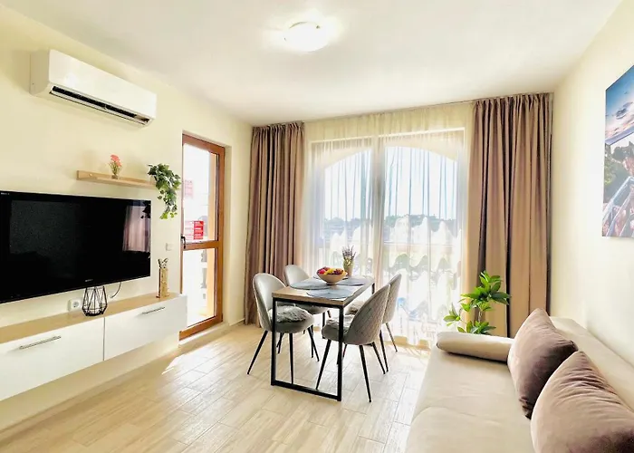 Attractive Family In Sunny Cascadas Family Apartment Slantschew brjag