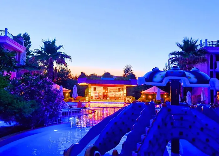 Attractive Family In Sunny Cascadas Family